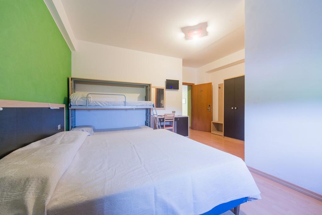 Hotel Del Camerlengo Fara San Martino Стая снимка